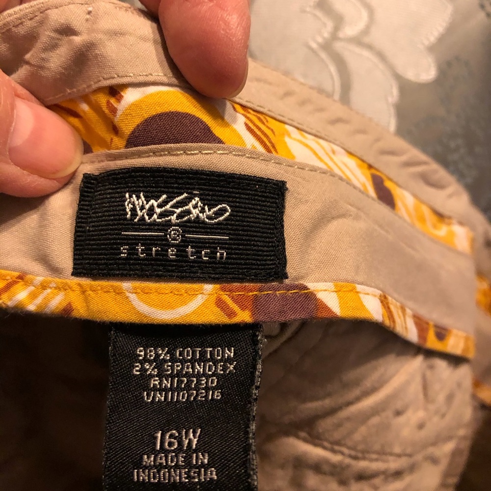 Capri Pants